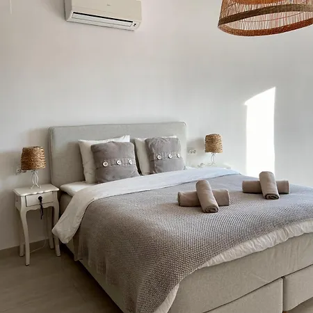 Semesterbostad Beautiful Ibiza Style Moraira *